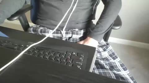 Snapshot of milwaukeebadger24 chatting on 11.19.25 milwaukeebadger24 online show from 11.19.25