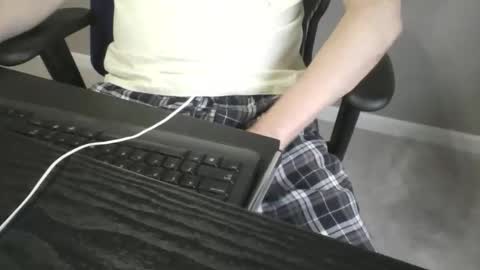 Snapshot of milwaukeebadger24 chatting on 01.07.26 milwaukeebadger24 online show from 01.07.26