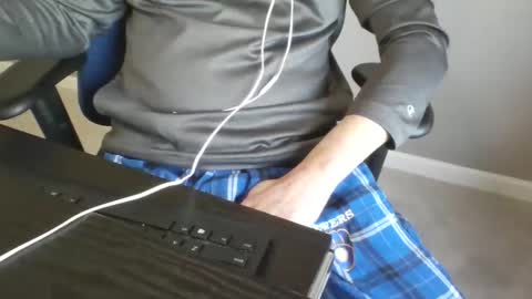 Snapshot of milwaukeebadger24 chatting on 03.04.26 milwaukeebadger24 online show from 03.04.26