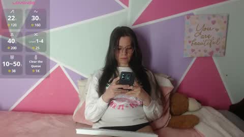 Mily Miley online show from 03.10.25