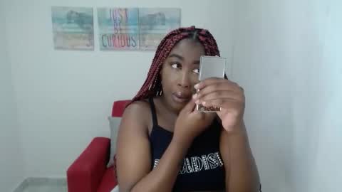 Snapshot of milykabigbooty chatting on 11.10.25 milykabigbooty online show from 11.10.25