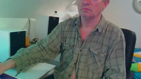  Milymen26  Polish man  master  fereskik straight mature online show from 04.26.26