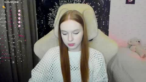 Snapshot of milymi_ chatting on 01.21.25 Milena and Jasper online show from 01.21.25