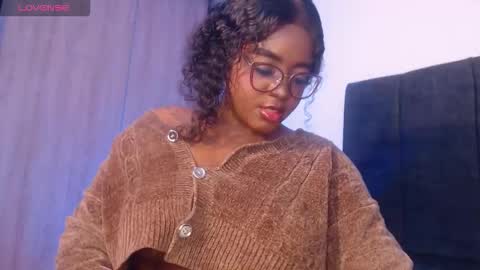 Mimi online show from 12.19.25