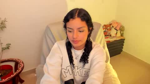 Mimii  online show from 11.24.25