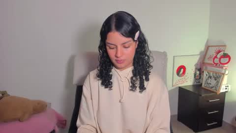 Snapshot of mimi_sa chatting on 04.13.26 Mimii online show from 04.13.26