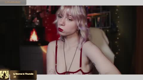 Snapshot of mimibunxo chatting on 02.06.25 Mimi Bunny  online show from 02.06.25