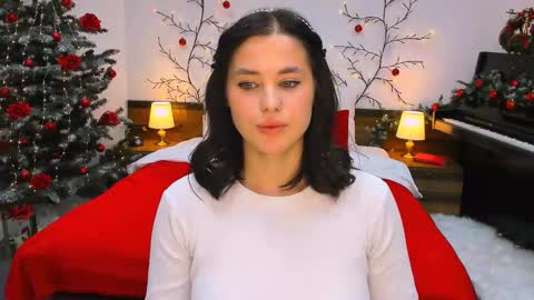 Snapshot of mimicass chatting on 12.06.24 Kelly online show from 12.06.24