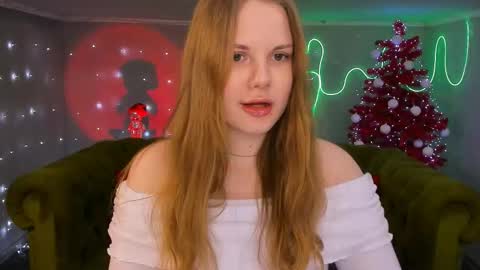 Snapshot of mimicass chatting on 12.24.24 Kelly online show from 12.24.24