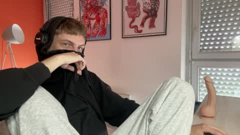 Snapshot of mimiro12 chatting on 04.03.26 mimiro12 online show from 04.03.26