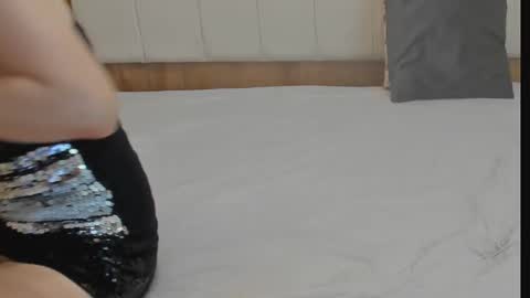 mimixo99 online show from 10.30.25