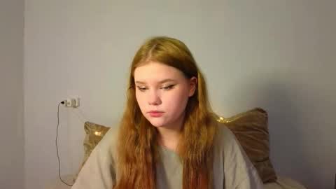 hi Im Mina  online show from 02.06.26