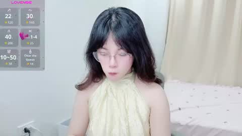 Snapshot of minaaaa69879 chatting on 06.25.26 Na online show from 06.25.26