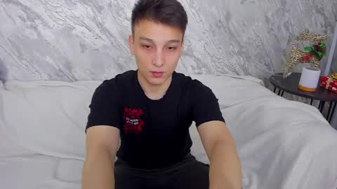 Snapshot of minato_kono chatting on 01.15.25 minato_kono online show from 01.15.25