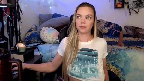 Mindy Mars online show from 02.26.25