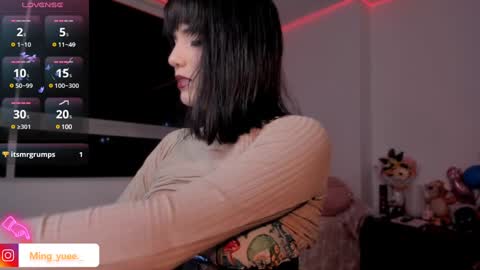 My name is Fer Nice to meet you  give it a thumbs up please its important online show from 12.06.24