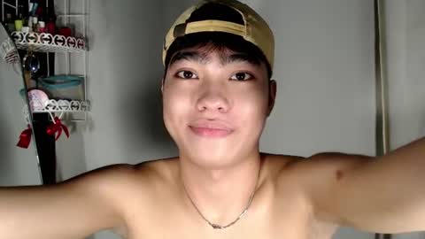 Snapshot of mingkla_man chatting on 06.16.26 mingkla_man online show from 06.16.26