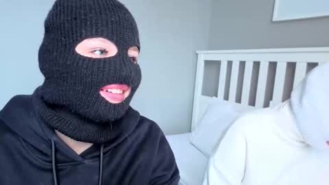 KarinaLeila online show from 10.07.25