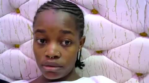 Snapshot of mini_charm chatting on 06.10.26 VERONICA MUTAMBI online show from 06.10.26
