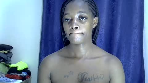 Snapshot of mini_charm chatting on 07.14.26 VERONICA MUTAMBI online show from 07.14.26