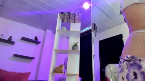 miniadelf online show from 02.25.26