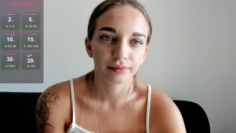 Maya online show from 01.06.25