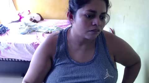 Snapshot of minnie_bbw69 chatting on 02.19.25 Andrea online show from 02.19.25