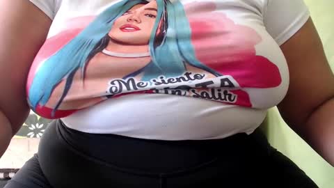 Snapshot of minnie_bbw69 chatting on 02.20.25 Andrea online show from 02.20.25