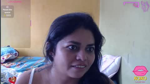 Snapshot of minnie_bbw69 chatting on 09.28.25 Andrea online show from 09.28.25