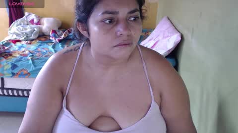 Snapshot of minnie_bbw69 chatting on 10.02.25 Andrea online show from 10.02.25