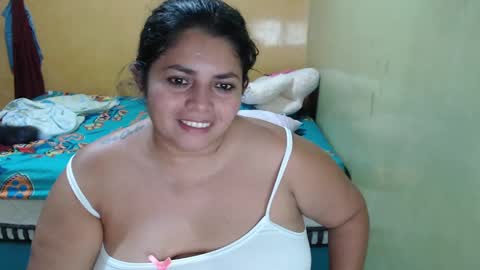 Snapshot of minnie_bbw69 chatting on 10.02.25 Andrea online show from 10.02.25