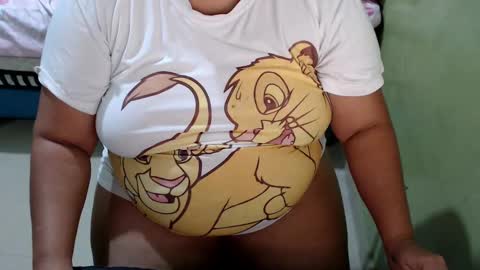 Snapshot of minnie_bbw69 chatting on 10.15.25 Andrea online show from 10.15.25