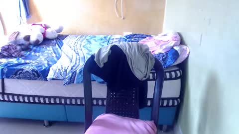 Andrea online show from 11.20.25