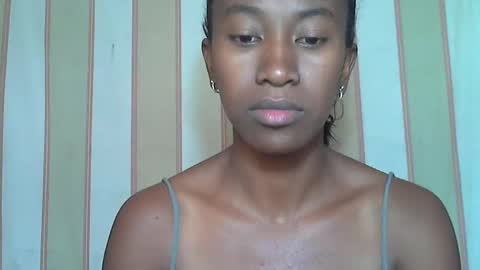 minouch211907 online show from 02.28.25