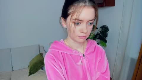 Linda online show from 12.21.25