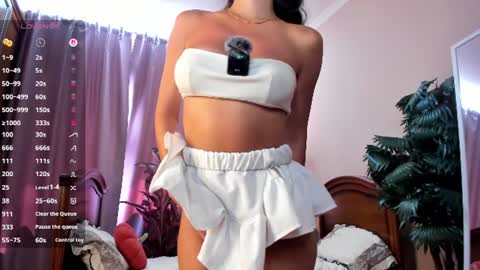 Snapshot of mioflare chatting on 07.07.26 Mio online show from 07.07.26