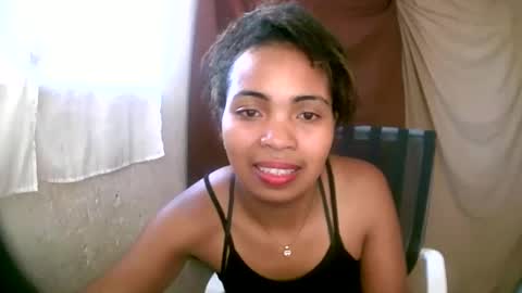 Snapshot of miorah chatting on 02.09.25 miorah online show from 02.09.25