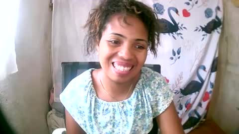 Snapshot of miorah chatting on 02.16.25 miorah online show from 02.16.25