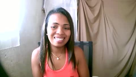 Snapshot of miorah chatting on 02.21.25 miorah online show from 02.21.25