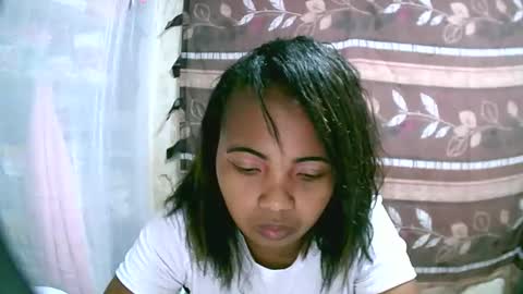 Snapshot of miorah chatting on 09.10.25 miorah online show from 09.10.25