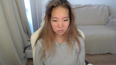 mira_g online show from 09.12.25