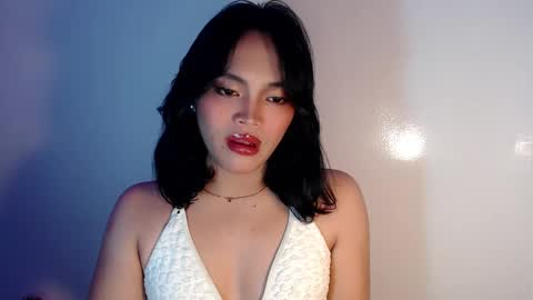 Snapshot of mira_luna222 chatting on 02.12.25 Mira Bella online show from 02.12.25