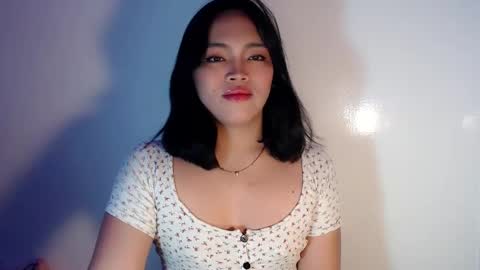 Snapshot of mira_luna222 chatting on 02.19.25 Mira Bella online show from 02.19.25