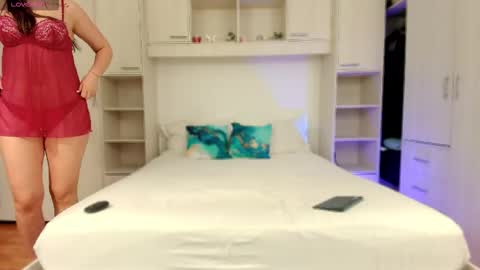 Snapshot of mira_marble chatting on 03.03.26 mira marble online show from 03.03.26