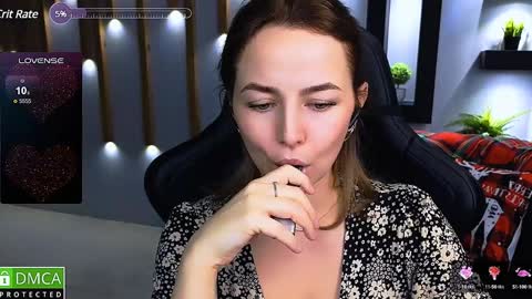 Snapshot of mira_mermayd chatting on 12.13.24 Mira online show from 12.13.24