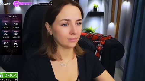 Snapshot of mira_mermayd chatting on 12.14.24 Mira online show from 12.14.24