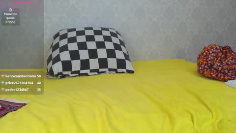 Snapshot of mira_one_ chatting on 02.13.25 mira_one_ online show from 02.13.25