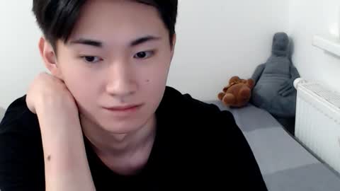              online show from 10.15.25