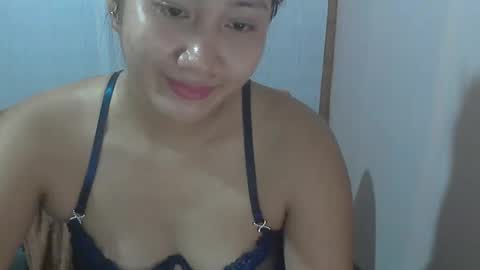 Snapshot of mirana_xxx chatting on 05.10.26 Im Ping online show from 05.10.26