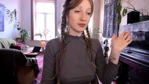 Snapshot of miranda2_0 chatting on 02.24.25 miranda2_0 online show from 02.24.25